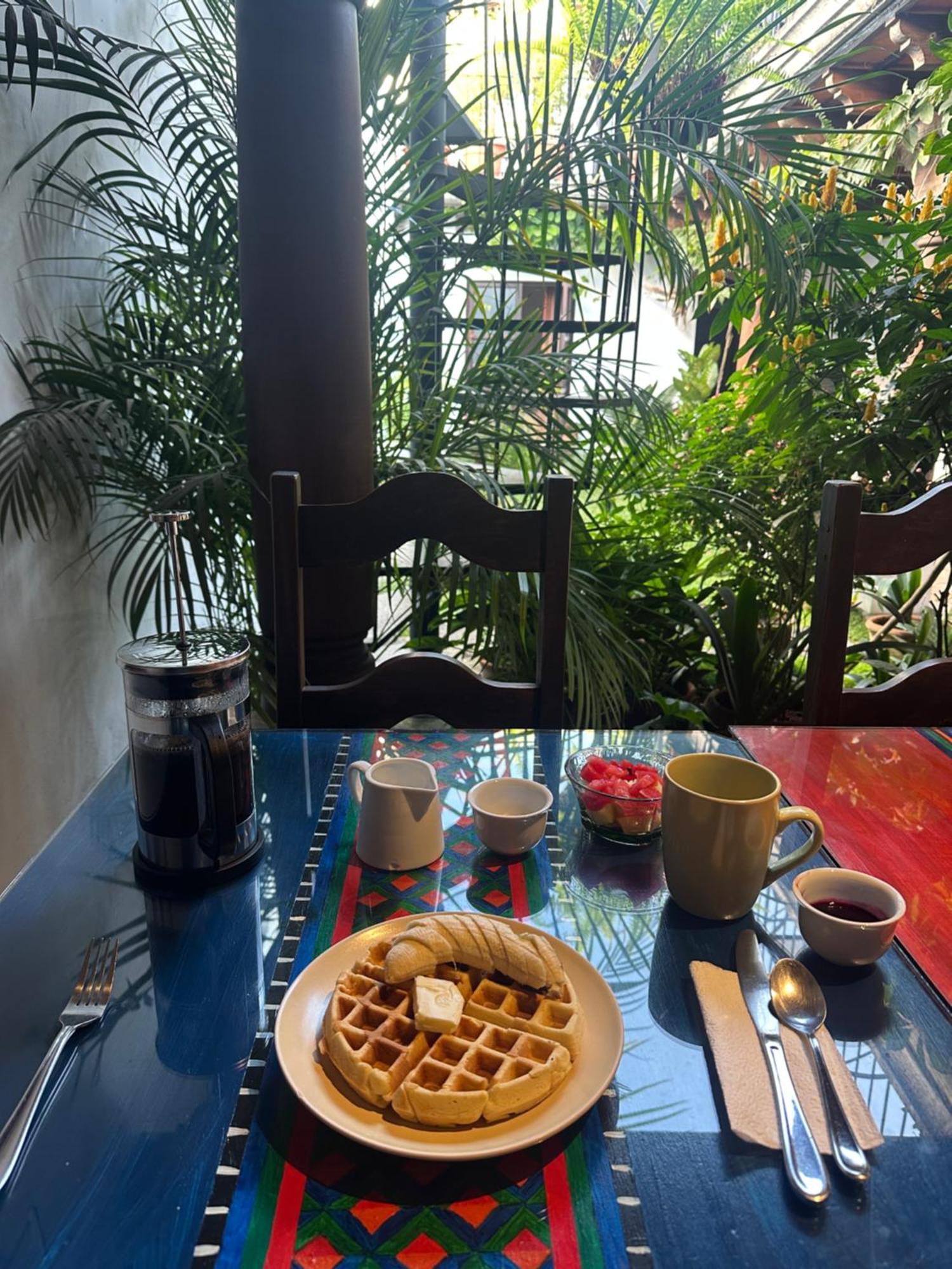 Casa Elena Bed and Breakfast Antigua Eksteriør billede