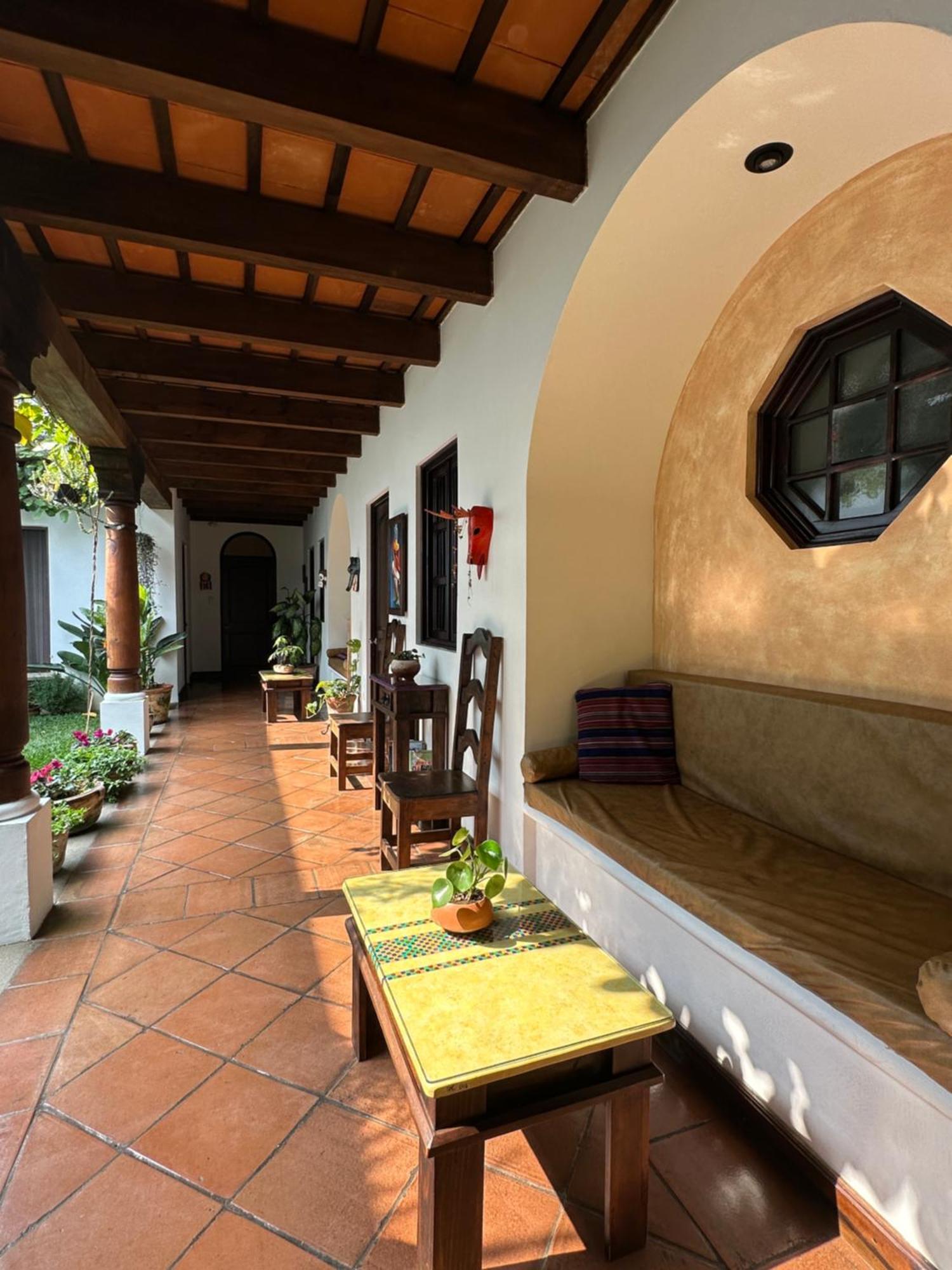 Casa Elena Bed and Breakfast Antigua Eksteriør billede